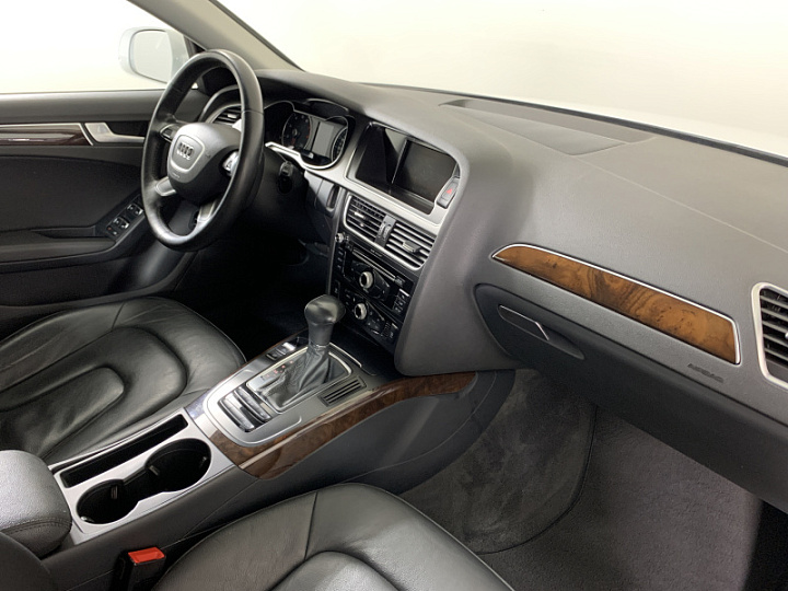 AUDI A4 2, 2013 года, Вариатор, БЕЛЫЙ