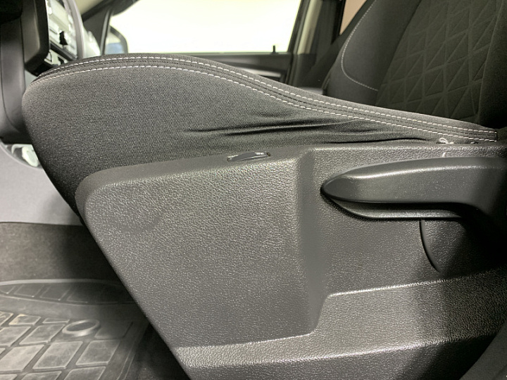 RENAULT Duster 2, 2017 года, Механика, Темно-Коричневый
