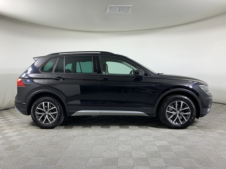 VOLKSWAGEN Tiguan 2, 2018 года, Робот, ЧЕРНЫЙ
