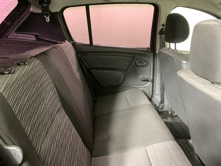 RENAULT Sandero 1.6, 2012 года, Автоматическая, ЧЕРНЫЙ