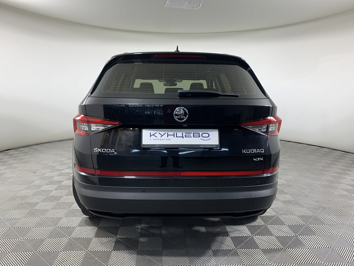 SKODA Kodiaq 2, 2018 года, Робот, ЧЕРНЫЙ
