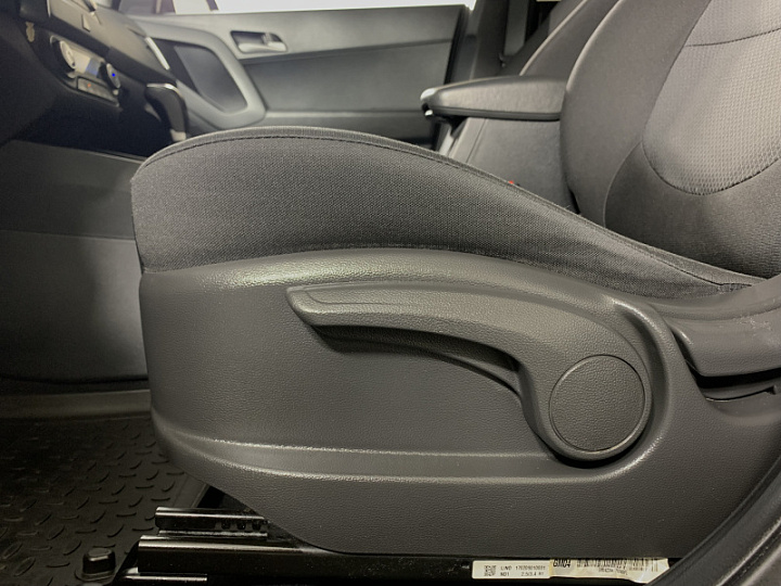 HYUNDAI Creta 1.6, 2017 года, Автоматическая, ЧЕРНЫЙ