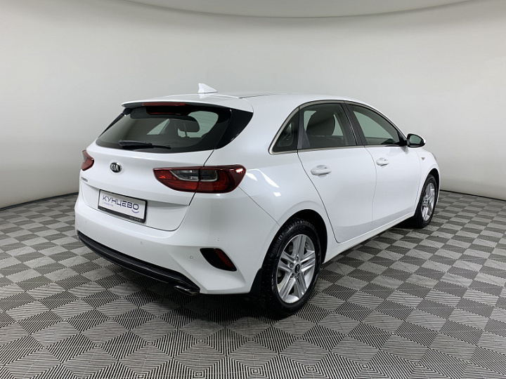 KIA Ceed 1.6, 2019 года, Автоматическая, БЕЛЫЙ