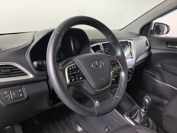 HYUNDAI Solaris 1.4, 2019 года, Механика, БЕЛЫЙ