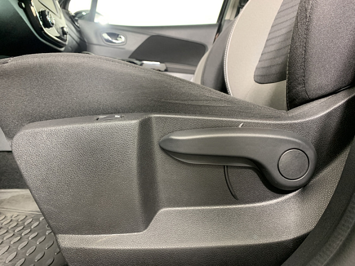 RENAULT Kaptur 1.6, 2020 года, Вариатор, КОРИЧНЕВЫЙ