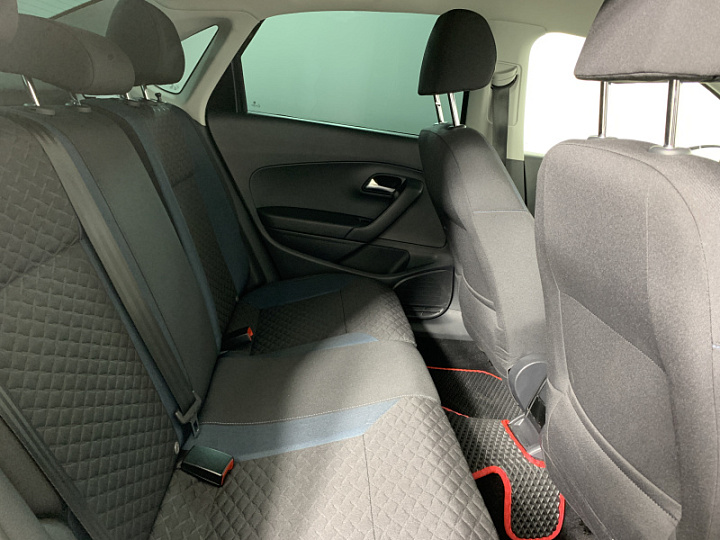 VOLKSWAGEN Polo 1.6, 2019 года, Автоматическая, ЧЕРНЫЙ