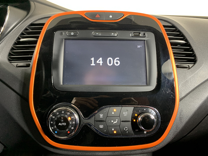 RENAULT Kaptur 2, 2018 года, Автоматическая, ОРАНЖЕВЫЙ