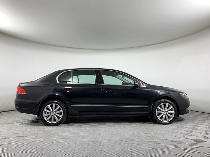 SKODA Superb 1.8, 2015 года, Робот, ЧЕРНЫЙ
