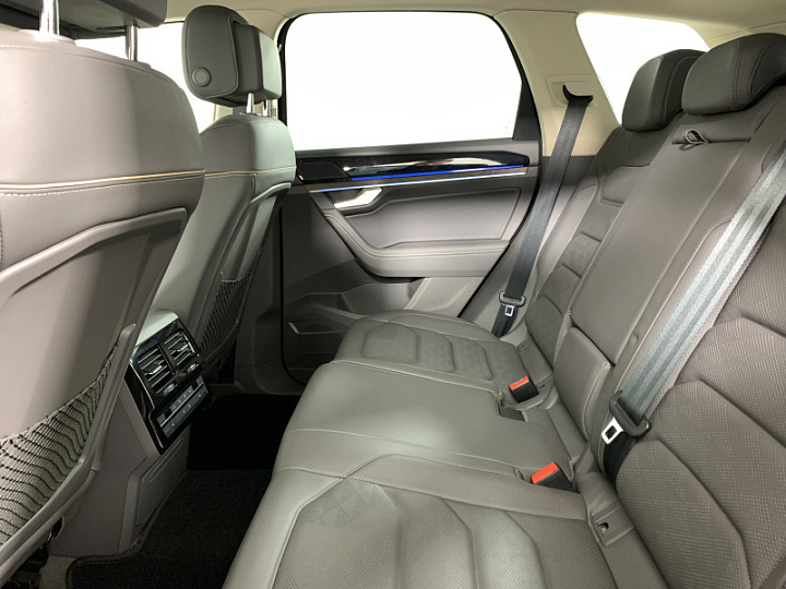 VOLKSWAGEN Touareg 2, 2020 года, Автоматическая, ЧЕРНЫЙ