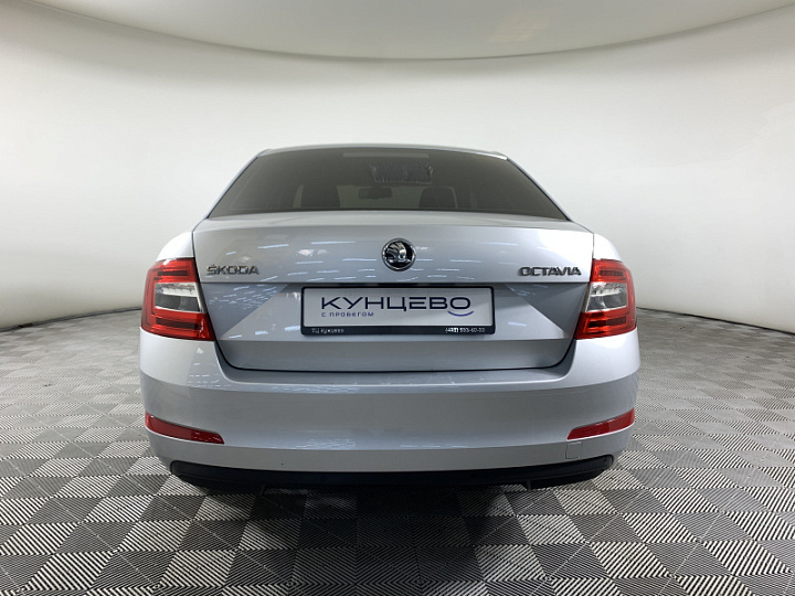 SKODA Octavia 1.4, 2014 года, Робот, Серебристый
