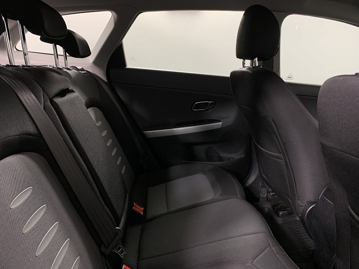 KIA Ceed 1.6, 2013 года, Механика, КОРИЧНЕВЫЙ