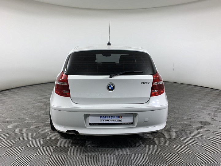 BMW 1 серии 1.6, 2010 года, Автоматическая, БЕЛЫЙ