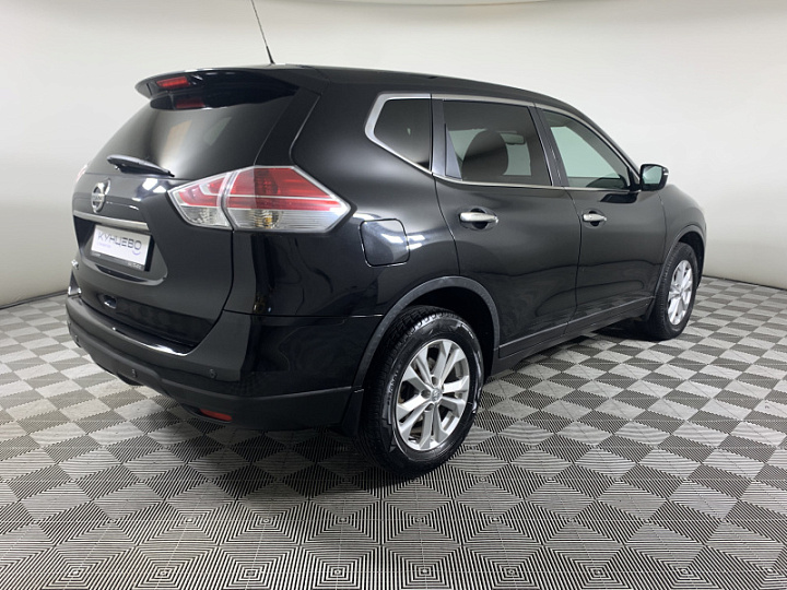 Nissan X-Trail 2.5, 2015 года, Вариатор, Черный