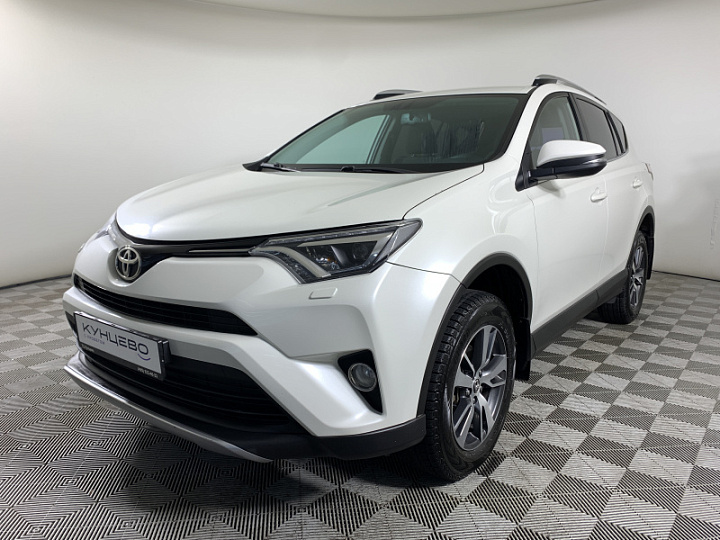TOYOTA RAV4 2.2, 2018 года, Автоматическая, БЕЛЫЙ