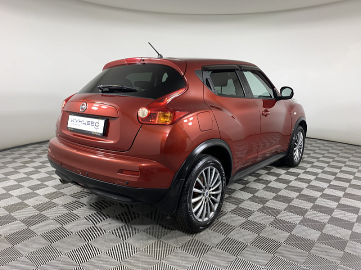 NISSAN Juke 1.6, 2011 года, Механика, КРАСНЫЙ