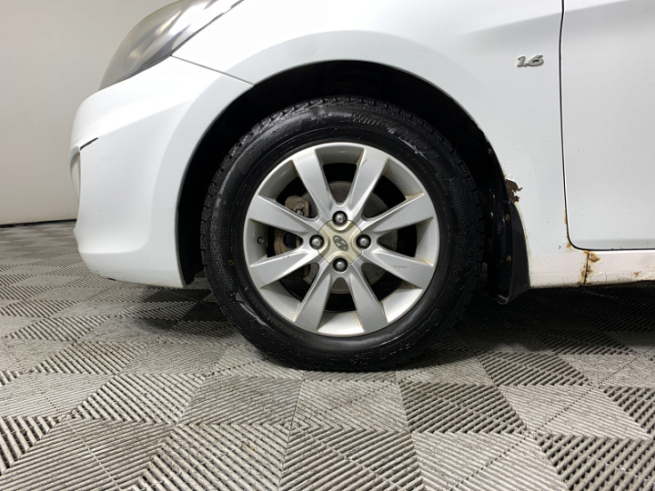 HYUNDAI Solaris 1.6, 2011 года, Автоматическая, БЕЛЫЙ