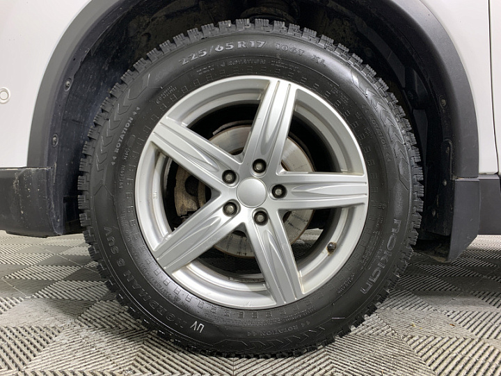 NISSAN X-Trail 2.5, 2016 года, Вариатор, БЕЛЫЙ