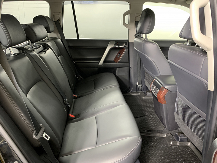 TOYOTA Land Cruiser Prado 2.8, 2015 года, Автоматическая, ЧЕРНЫЙ