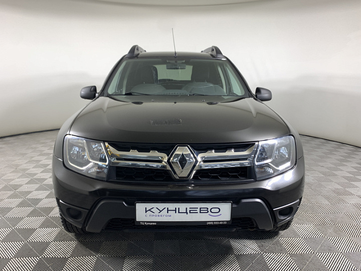 RENAULT Duster 1.6, 2015 года, Механика, ЧЕРНЫЙ