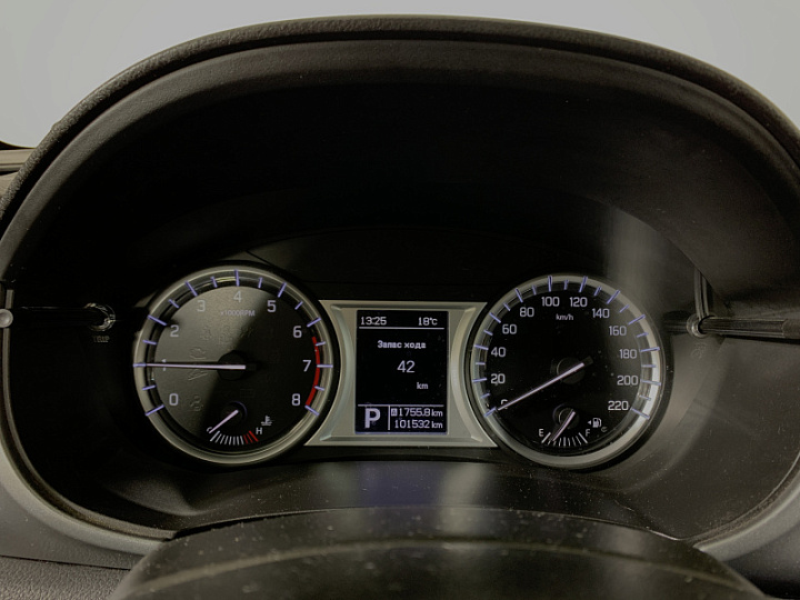 SUZUKI Vitara 1.6, 2015 года, Автоматическая, СЕРЫЙ
