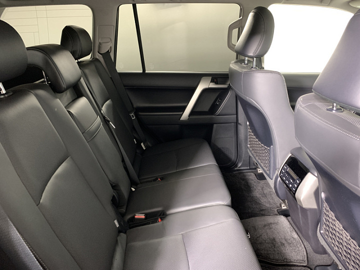 TOYOTA Land Cruiser Prado 2.8, 2021 года, Автоматическая, ЧЕРНЫЙ