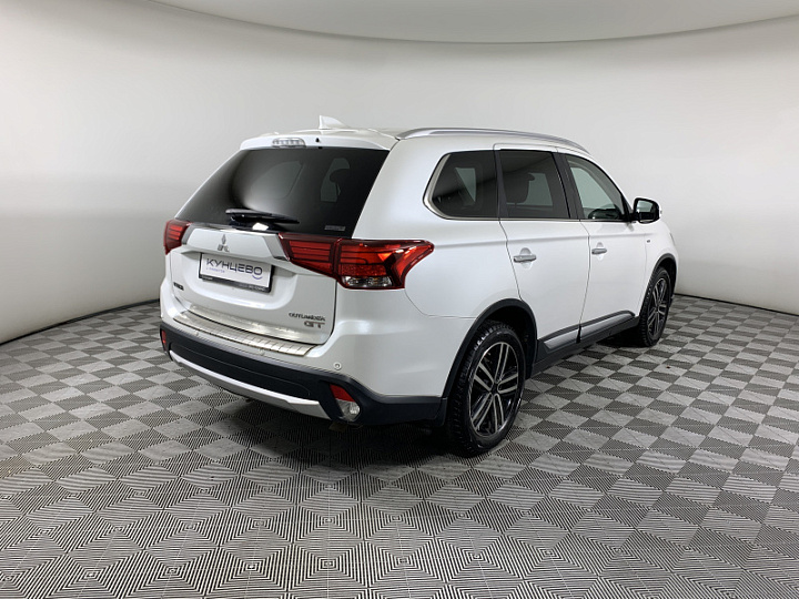 MITSUBISHI Outlander 3, 2018 года, Автоматическая, БЕЛЫЙ