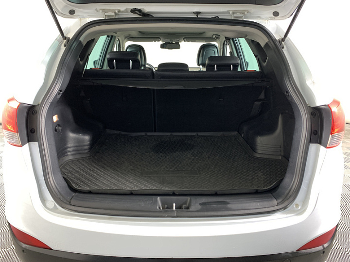 HYUNDAI ix35 2, 2010 года, Автоматическая, БЕЛЫЙ