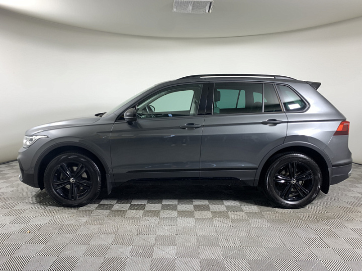 Volkswagen Tiguan 1.4, 2022 года, Робот, Серый