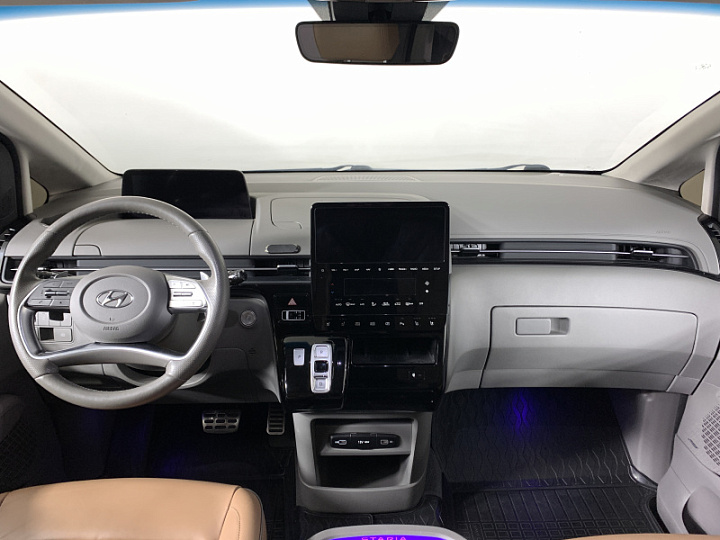 HYUNDAI Staria 2.2, 2022 года, Автоматическая, ЧЕРНЫЙ