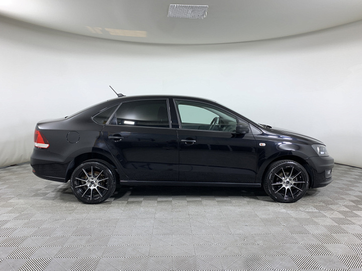 VOLKSWAGEN Polo 1.6, 2018 года, Механика, ЧЕРНЫЙ