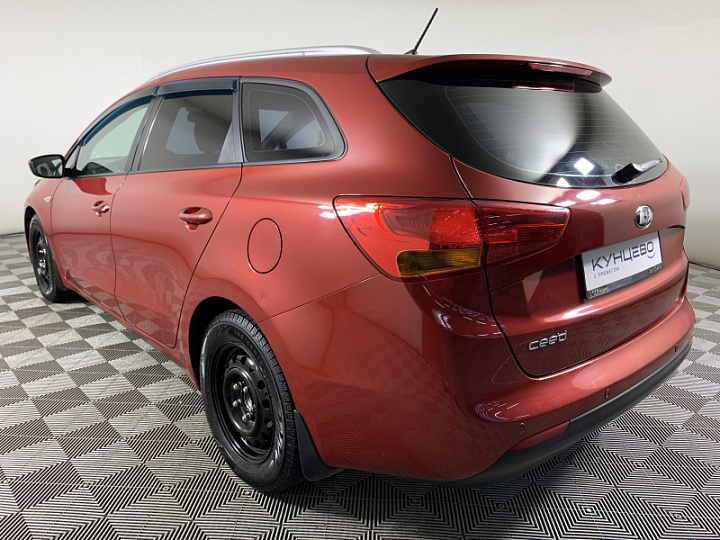 KIA Ceed 1.6, 2013 года, Автоматическая, КРАСНЫЙ