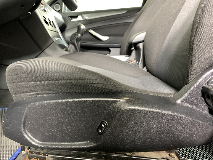 FORD Mondeo 1.6, 2011 года, Механика, Серо-голубой