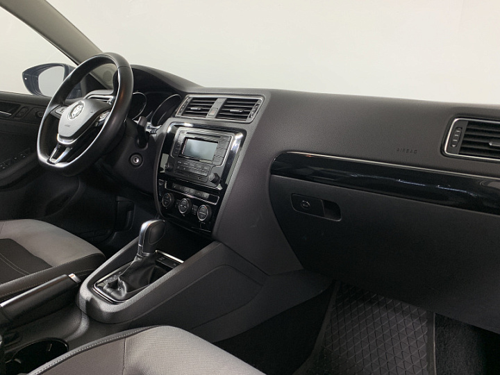 VOLKSWAGEN Jetta 1.6, 2015 года, Автоматическая, ТЕМНО-СЕРЫЙ