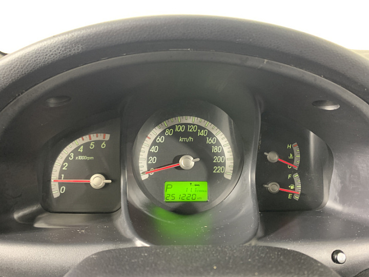 KIA Sportage 2, 2008 года, Автоматическая, Серебристый