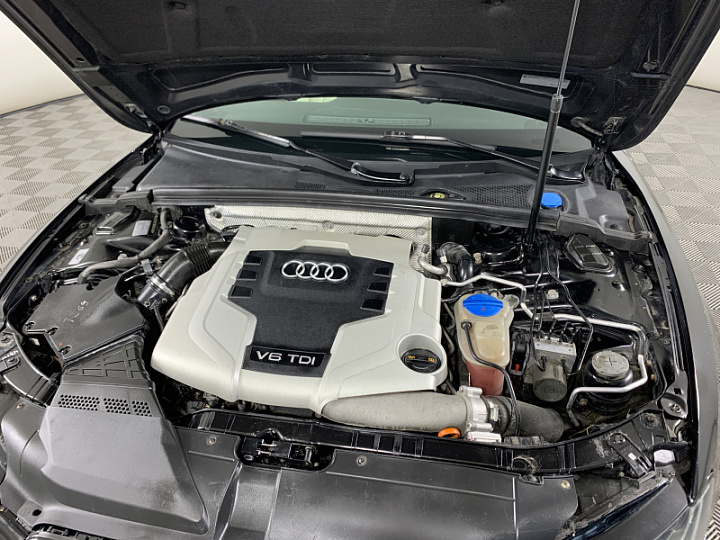 AUDI A5 3, 2009 года, Робот, ЧЕРНЫЙ