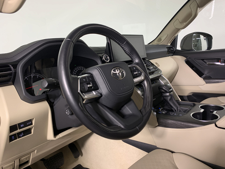 TOYOTA Land Cruiser 3.5, 2021 года, Автоматическая, Черный металлик