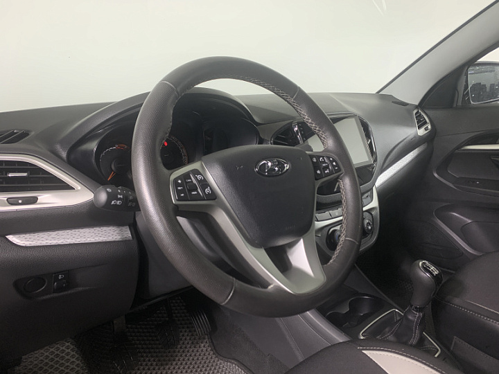 Lada Vesta 1.8, 2020 года, Механика, Серо-голубой