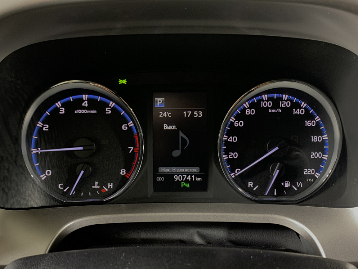 Toyota RAV4 2.5, 2017 года, Автоматическая, Черный