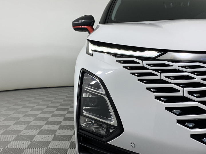 OMODA C5 1.6, 2023 года, Автоматическая, БЕЛЫЙ
