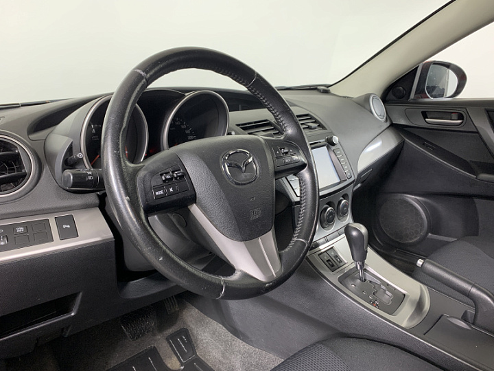 MAZDA 3 1.6, 2010 года, Автоматическая, КРАСНЫЙ