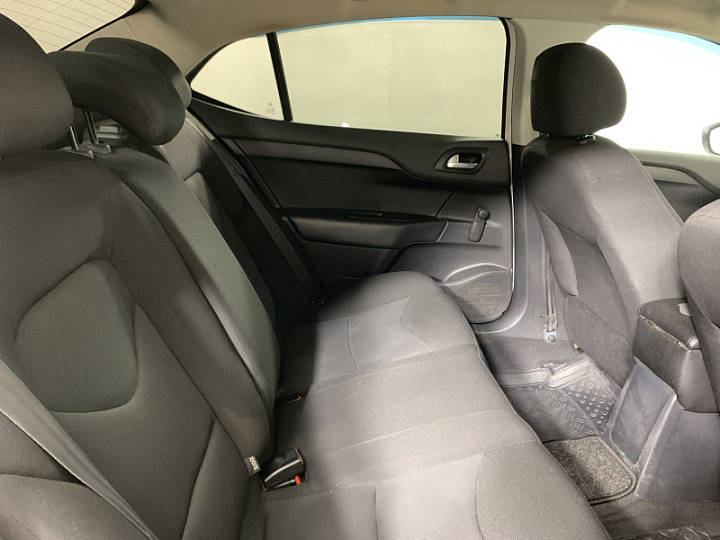 CITROEN C4 1.6, 2013 года, Механика, БЕЛЫЙ