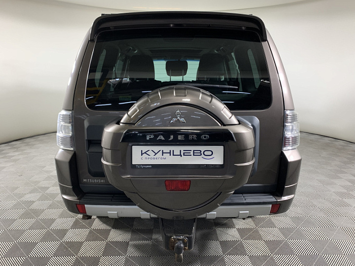 Mitsubishi Pajero 3.2, 2012 года, Автоматическая, Коричневый