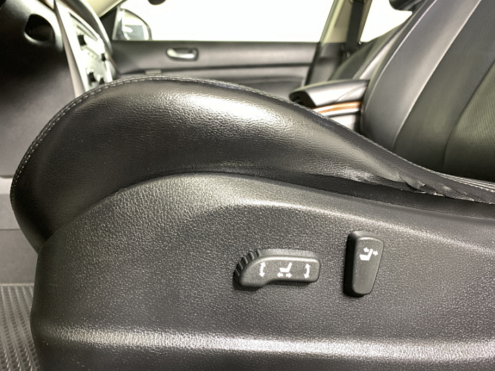NISSAN Teana 2.5, 2010 года, Вариатор, Серебристый