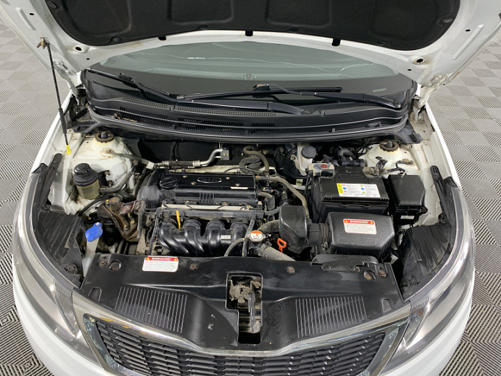 KIA Rio 1.6, 2014 года, Автоматическая, БЕЛЫЙ