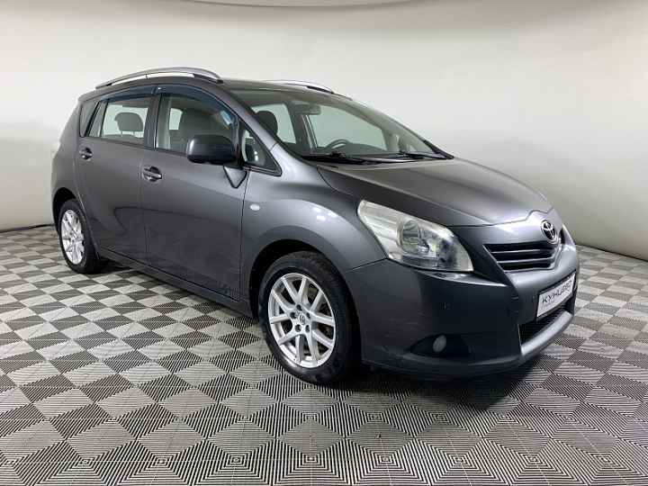 Toyota Verso 1.8, 2012 года, Вариатор, Серый