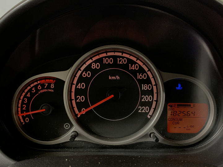 MAZDA 2 1.5, 2011 года, Механика, СЕРЫЙ