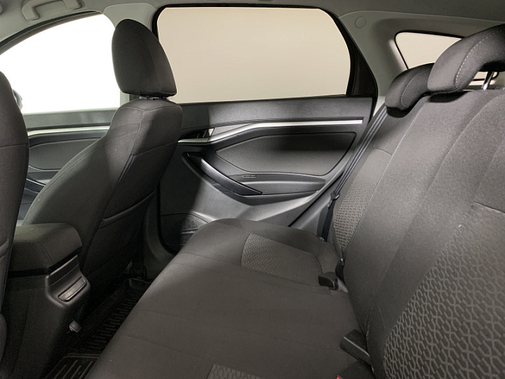 Lada Vesta 1.6, 2019 года, Механика, КОРИЧНЕВЫЙ