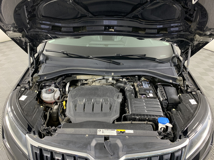 SKODA Kodiaq 2, 2019 года, Автоматическая, ЧЕРНЫЙ