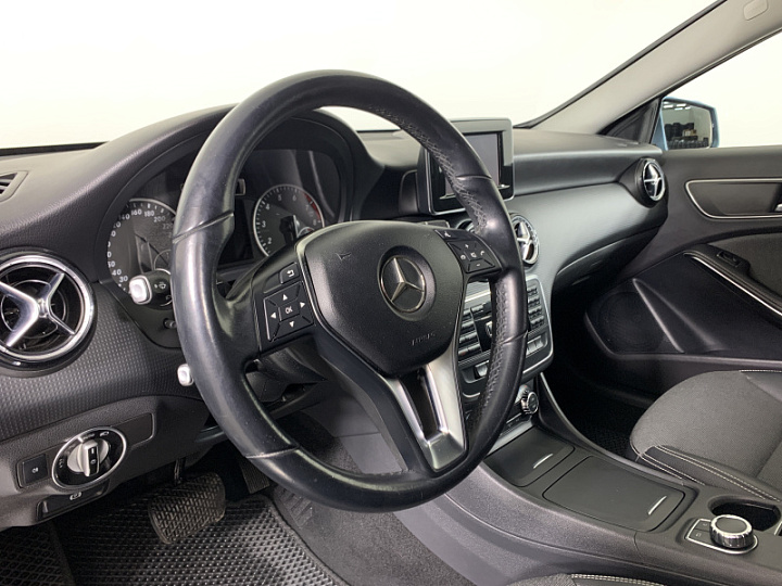 MERCEDES-BENZ A-Класс 1.6, 2013 года, Робот, СИНИЙ