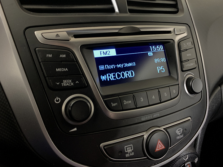 HYUNDAI Solaris 1.6, 2015 года, Автоматическая, ОРАНЖЕВЫЙ